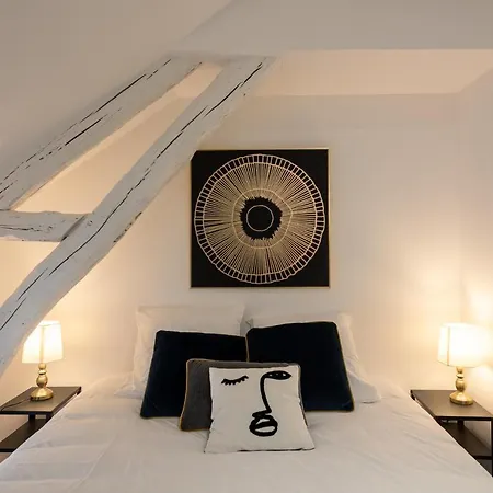 Les Cles De La Porte Saint-nicolas - Parking - Centre *