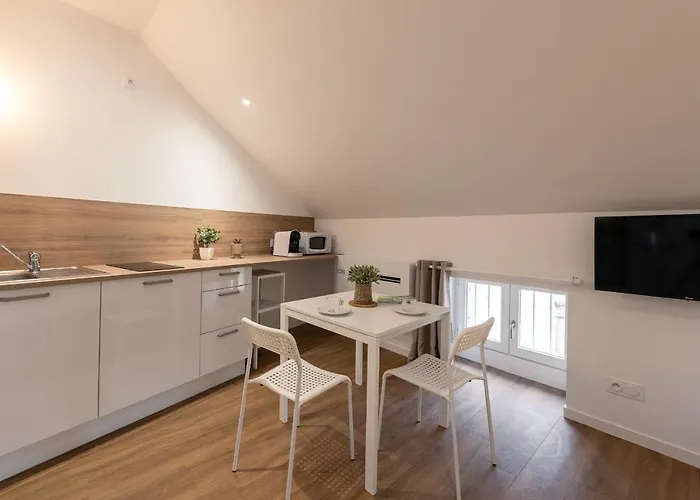 Les Cles De La Porte Saint-nicolas - Parking - Centre Apartment *