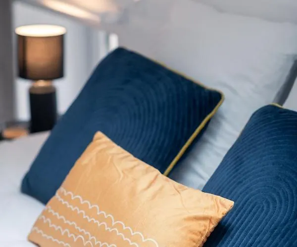 Les Cles De La Porte Saint-nicolas - Parking - Centre Apartment